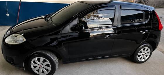 FIAT PALIO 1.0 MPI ATTRACTIVE 8V FLEX 4P MANUAL FIAT PALIO 1.0 MPI ATTRACTIVE 8V FLEX 4P MANUAL